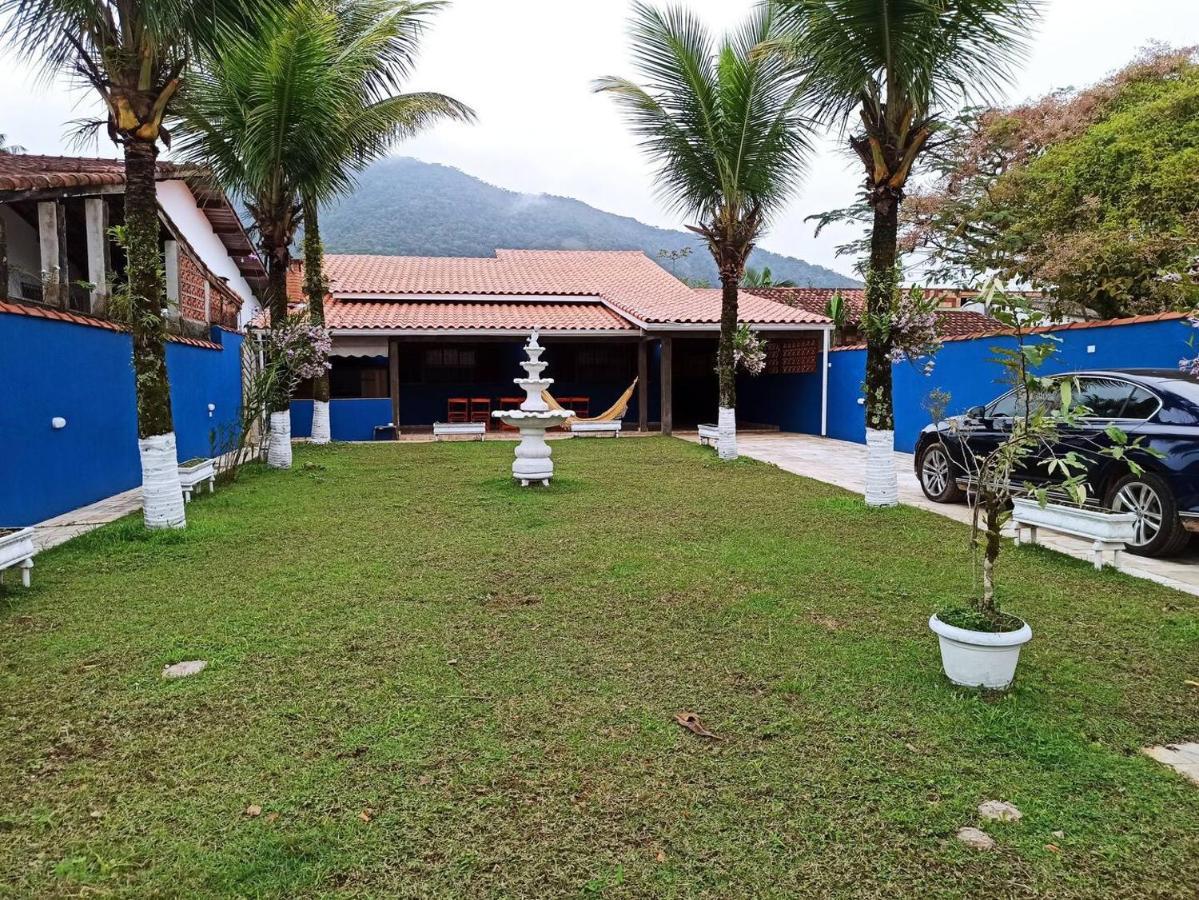 Linda Casa com Jardim, muito próxima da Praia!!! Ubatuba Exterior foto