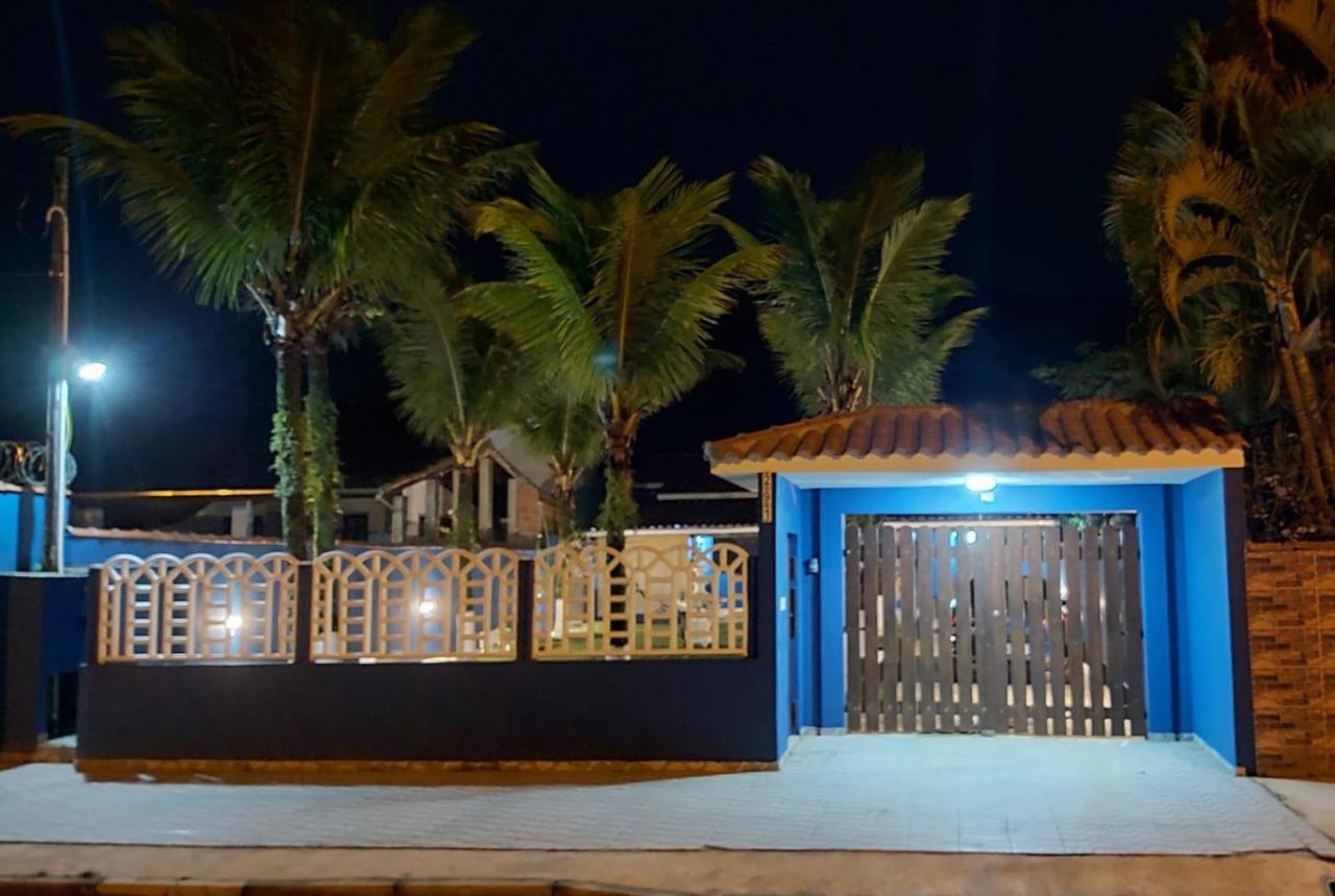 Linda Casa com Jardim, muito próxima da Praia!!! Ubatuba Exterior foto