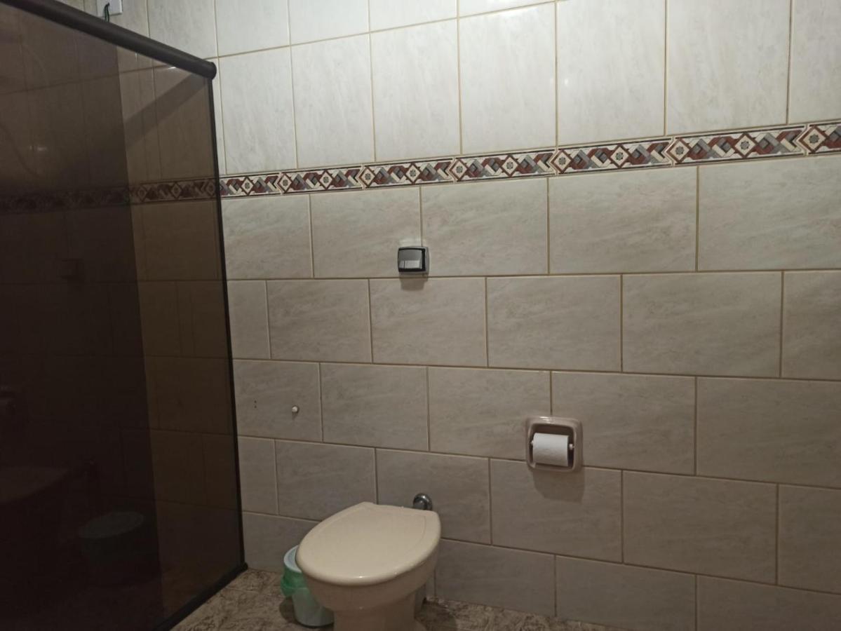 Linda Casa com Jardim, muito próxima da Praia!!! Ubatuba Exterior foto