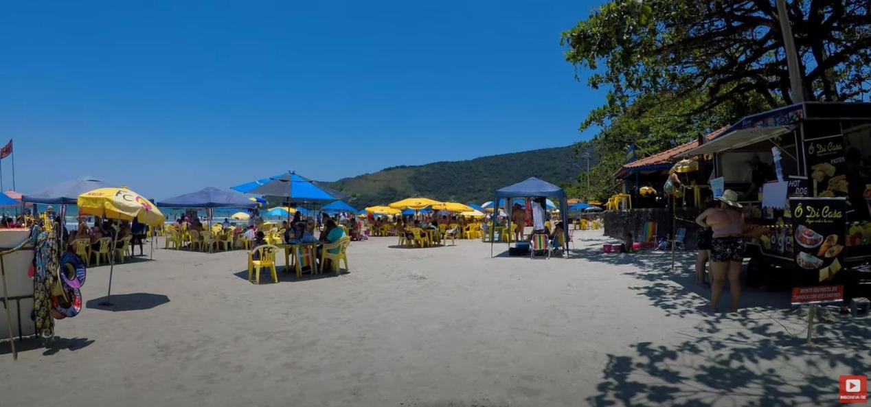 Linda Casa com Jardim, muito próxima da Praia!!! Ubatuba Exterior foto