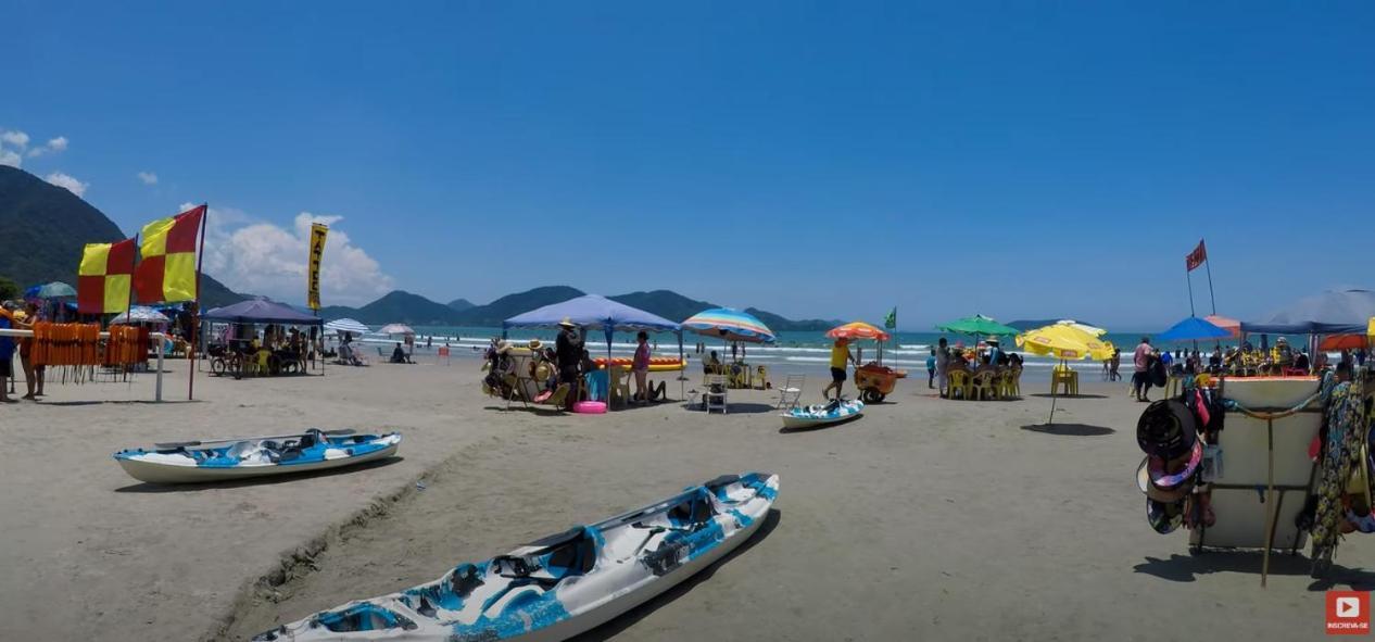 Linda Casa com Jardim, muito próxima da Praia!!! Ubatuba Exterior foto